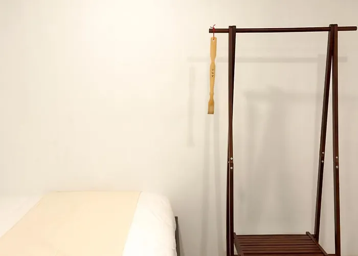 Villa 오픈할인 독립문역 2분 3룸 1층 경복궁 명동 전통시장 홍대